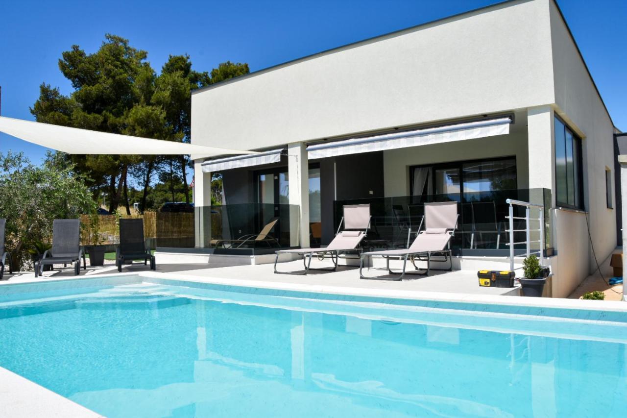 Villa Sportiva Zadar With Private Heated Pool מראה חיצוני תמונה